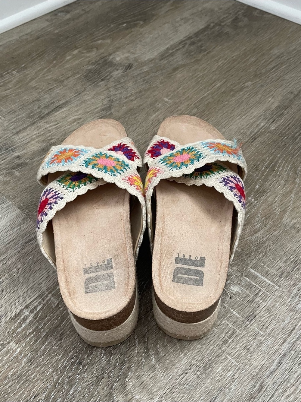DL1961 Boho Crochet Floral Platform Sandals Women’s Size 7 Multicolor Slide - Picture 5 of 8